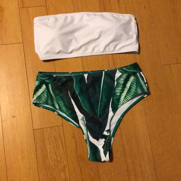 swimsuit - Picture 1 of 1